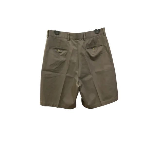 2 Pair Identical Nordstrom 9” Cotton Shorts Pleats
Smartcare 32W, 1 Tan, 1 Brown - Picture 9 of 10